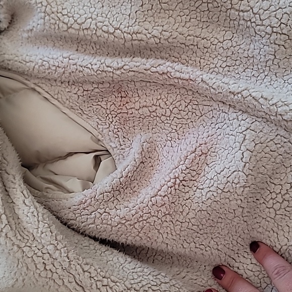 The Northface jacket - Picture 6 of 9